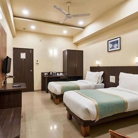 Hotel Atria, Colhapur Exterior foto