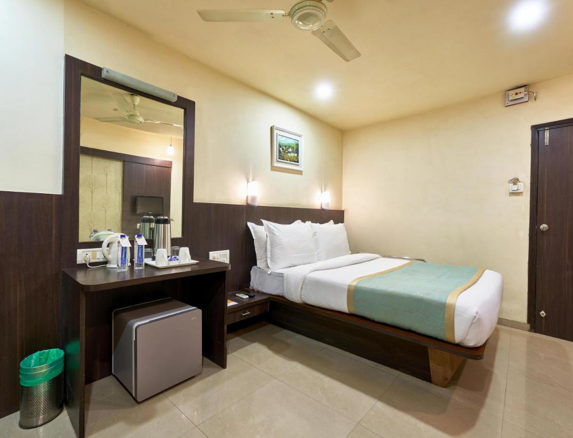 Hotel Atria, Colhapur Exterior foto
