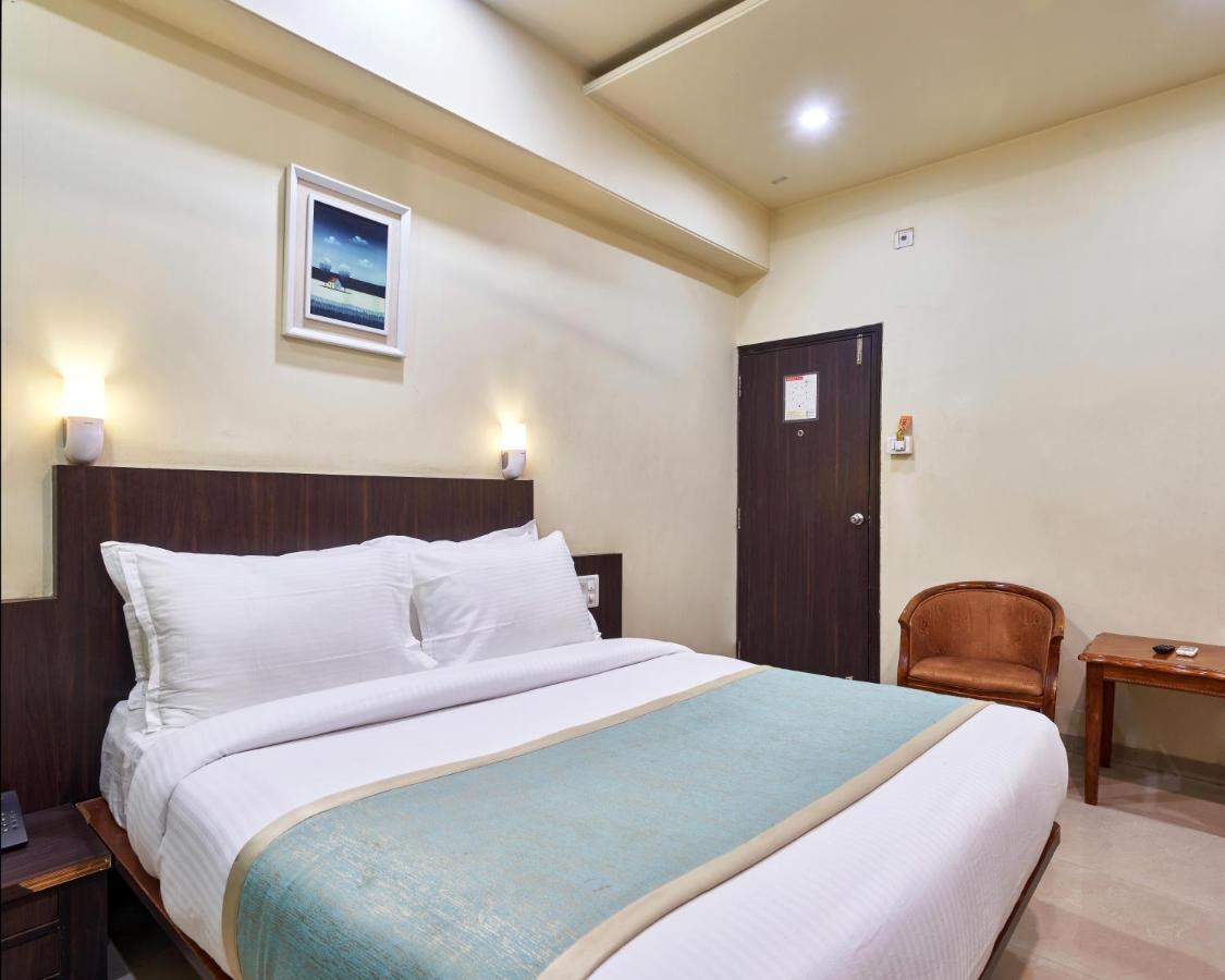 Hotel Atria, Colhapur Exterior foto